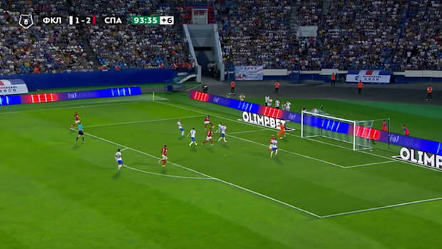 Quincy Promes shows off his skills before scores for Spartak Moscow